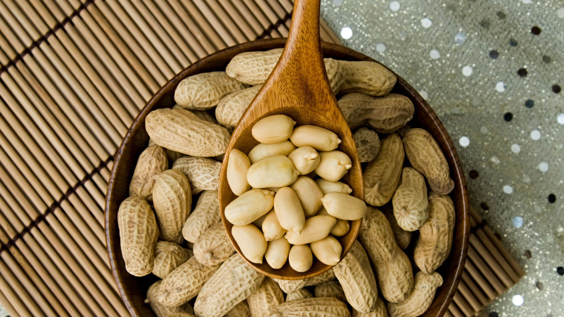 peanuts-in2 peanuts-in2