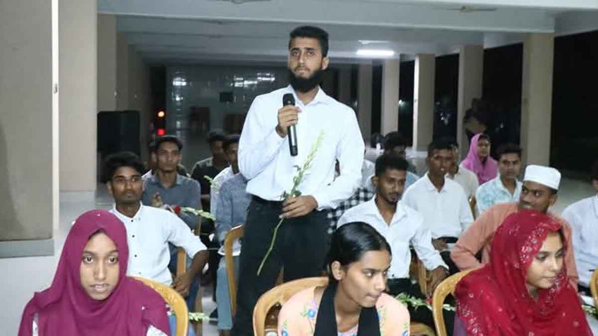 ১২০ টাকায় পুলিশে চাকরি পেলেন নাটোরের ২৪ তরুণ-তরুণী