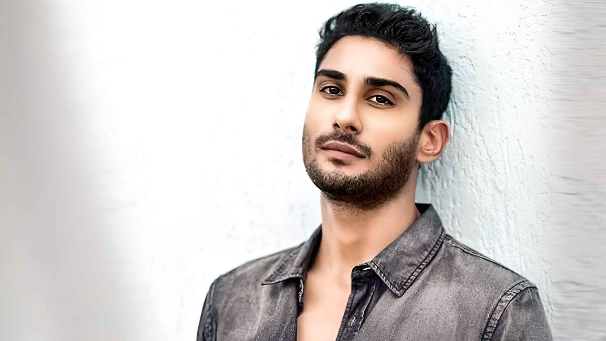 ‘জন্মের পর থেকে আমাকে নিয়ে টানাটানি, বাবা-মায়ের দ্বন্দ্ব গড়ায় আদলতে’