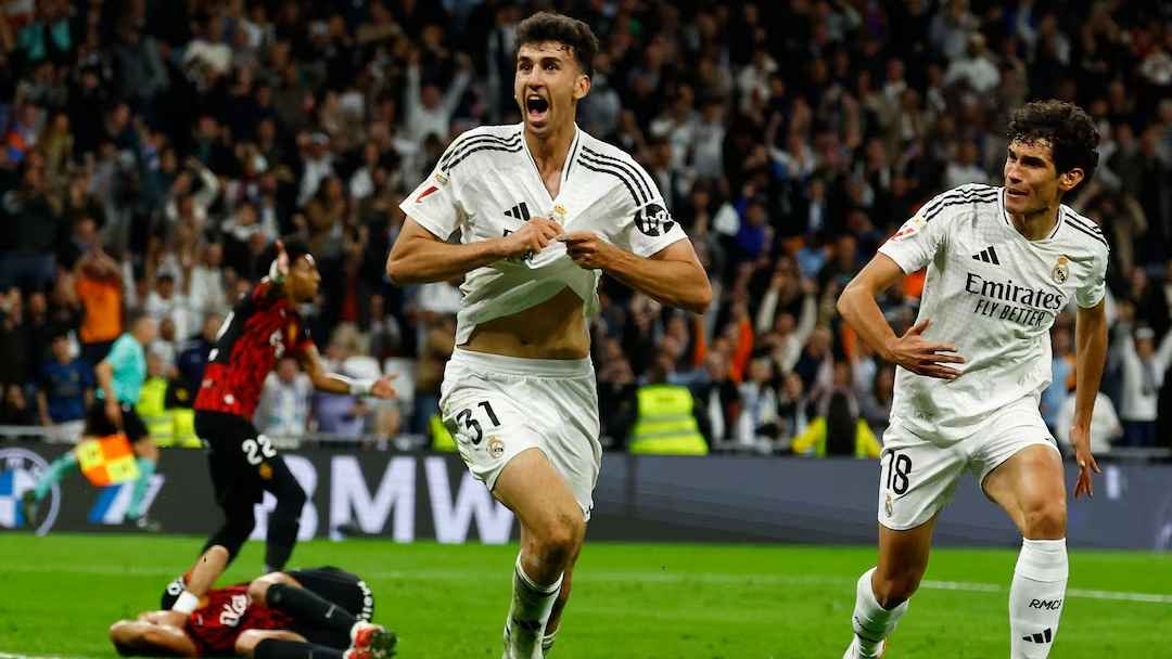 বার্সার শিরোপা উৎসবের অপেক্ষা বাড়ল রিয়াল