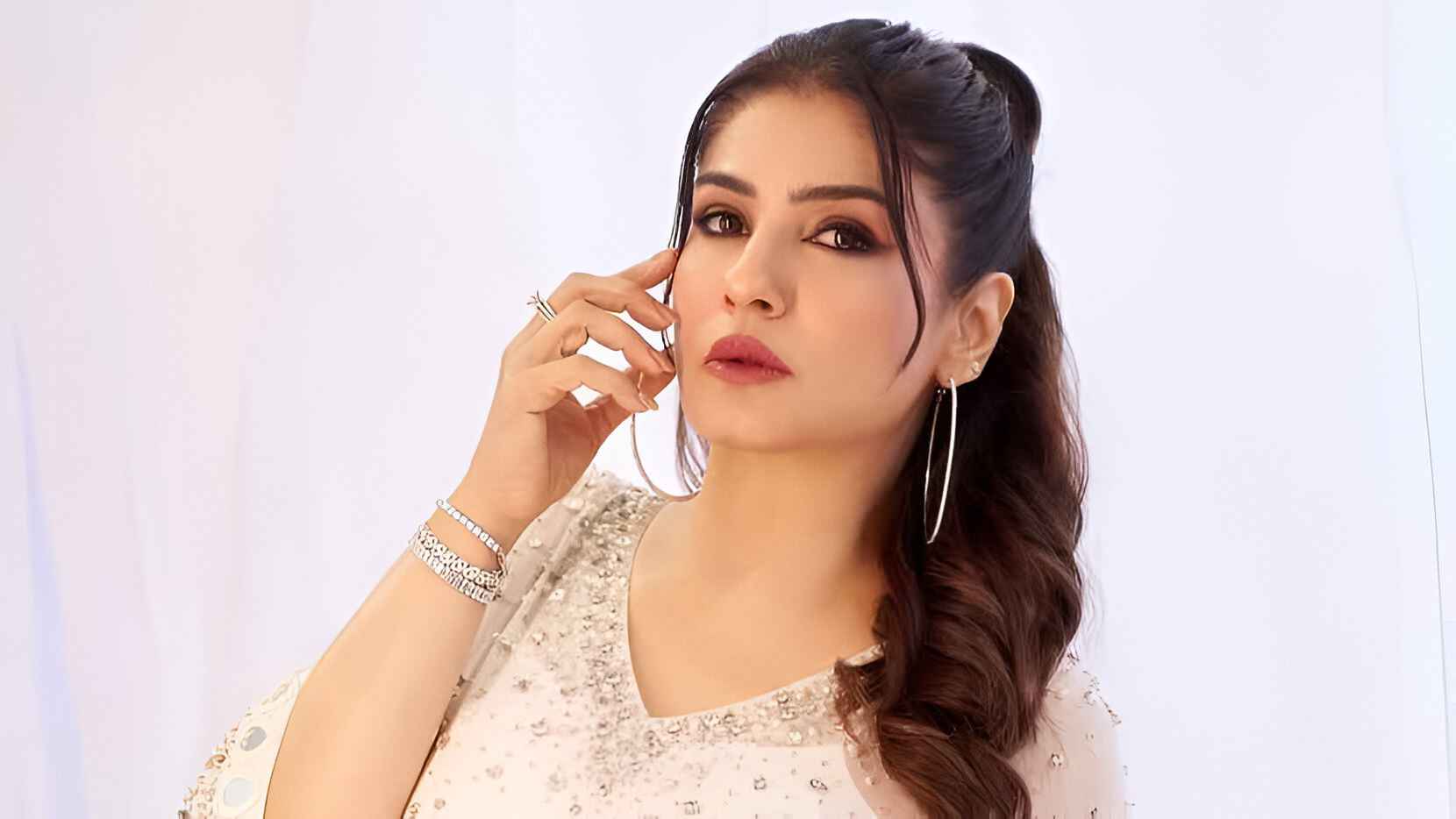 পাকিস্তানের অবস্থা নরকের থেকেও ভয়ংকর হবে: রবিনা