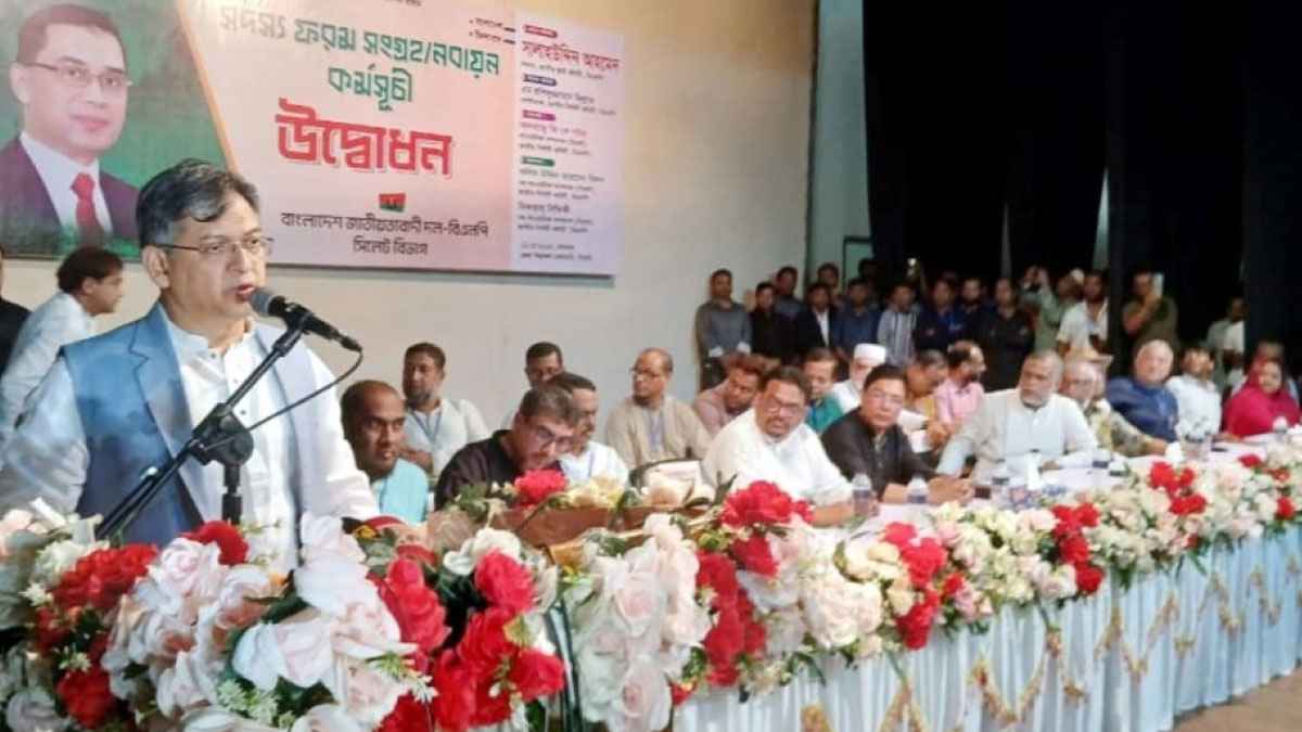 ইশরাককে শপথ না করালে বৃহত্তর আন্দোলন হতে পারে: সালাহউদ্দিন আহমদ