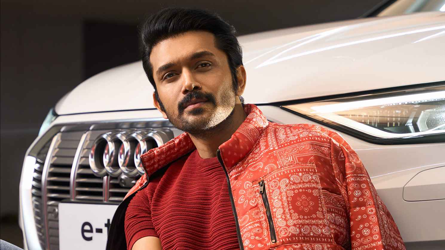 মুজিব ছবির পারিশ্রমিক ও প্লটের বিষয়ে মুখ খুললেন শুভ