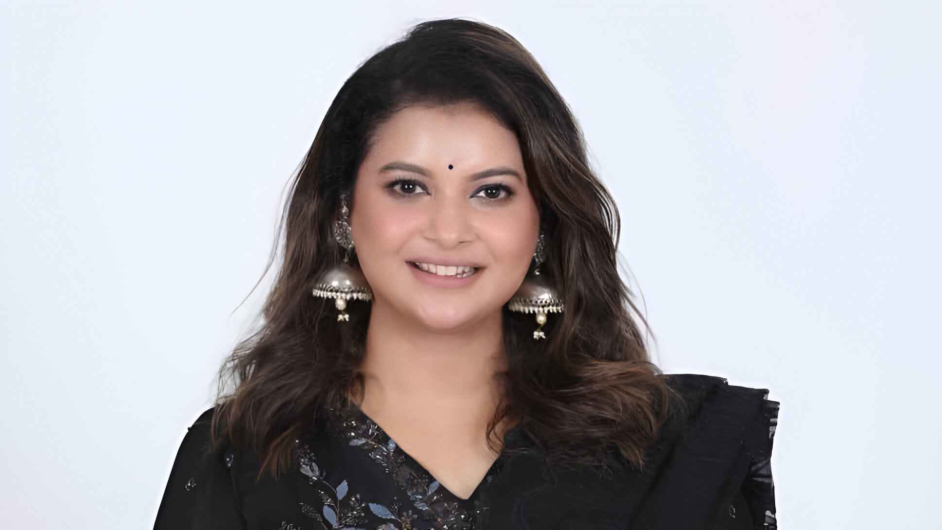আজ যেখানে দাঁড়িয়ে আছি, তার সবটাই মায়ের অবদান: শবনম ফারিয়া