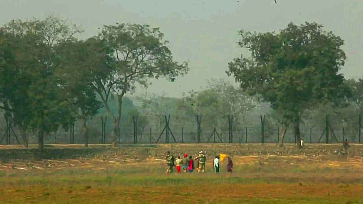 ঠাকুরগাঁও সীমান্তে বিএসএফের হাতে এক বাংলাদেশি আটক