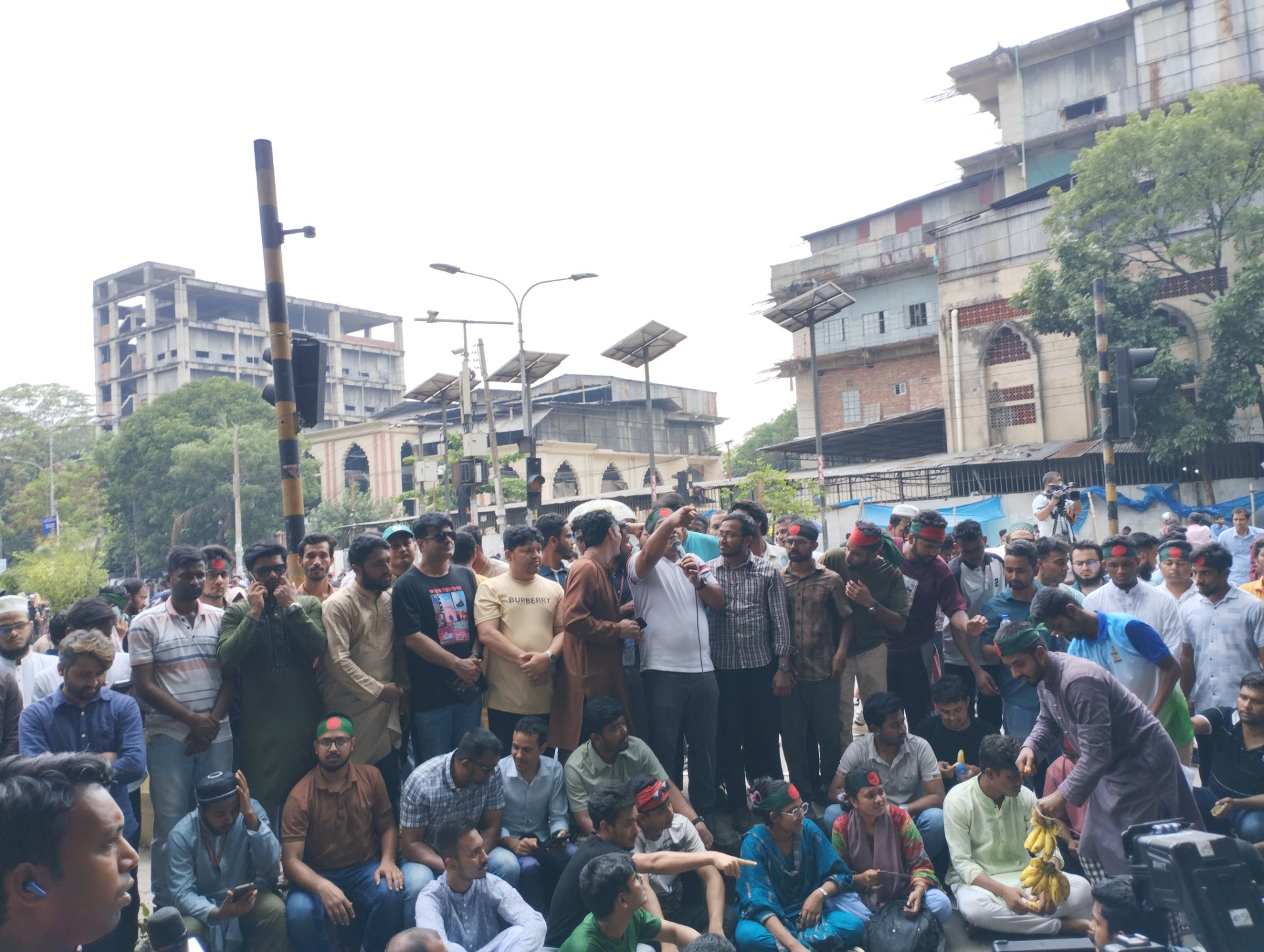 thumbnail_1000038596