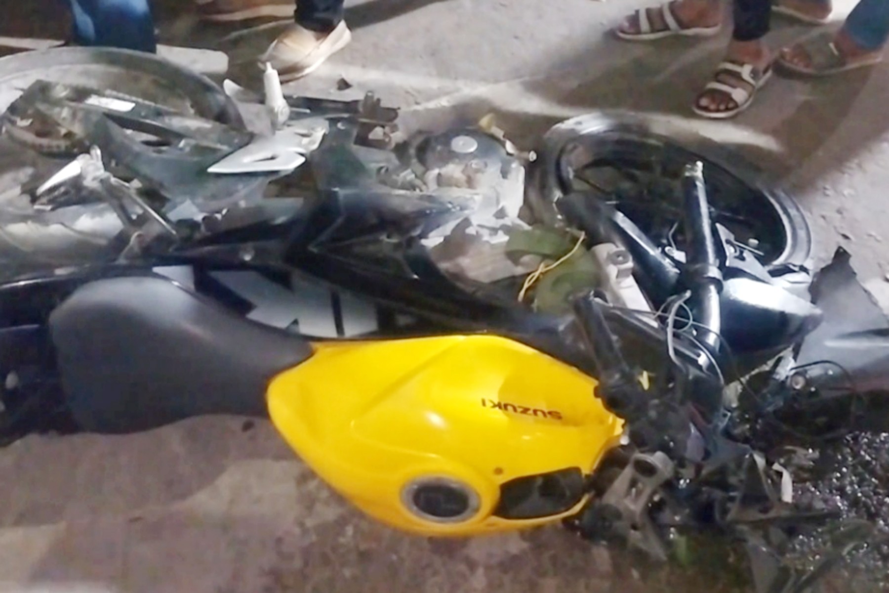 thumbnail_1000145215