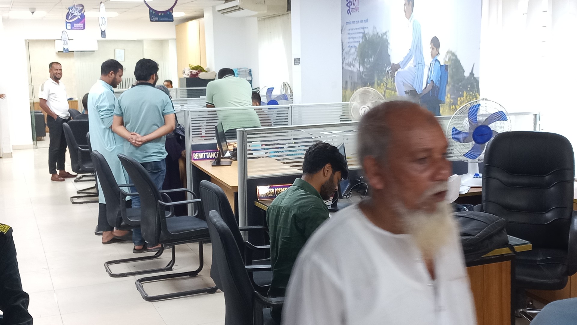 thumbnail_1000405217