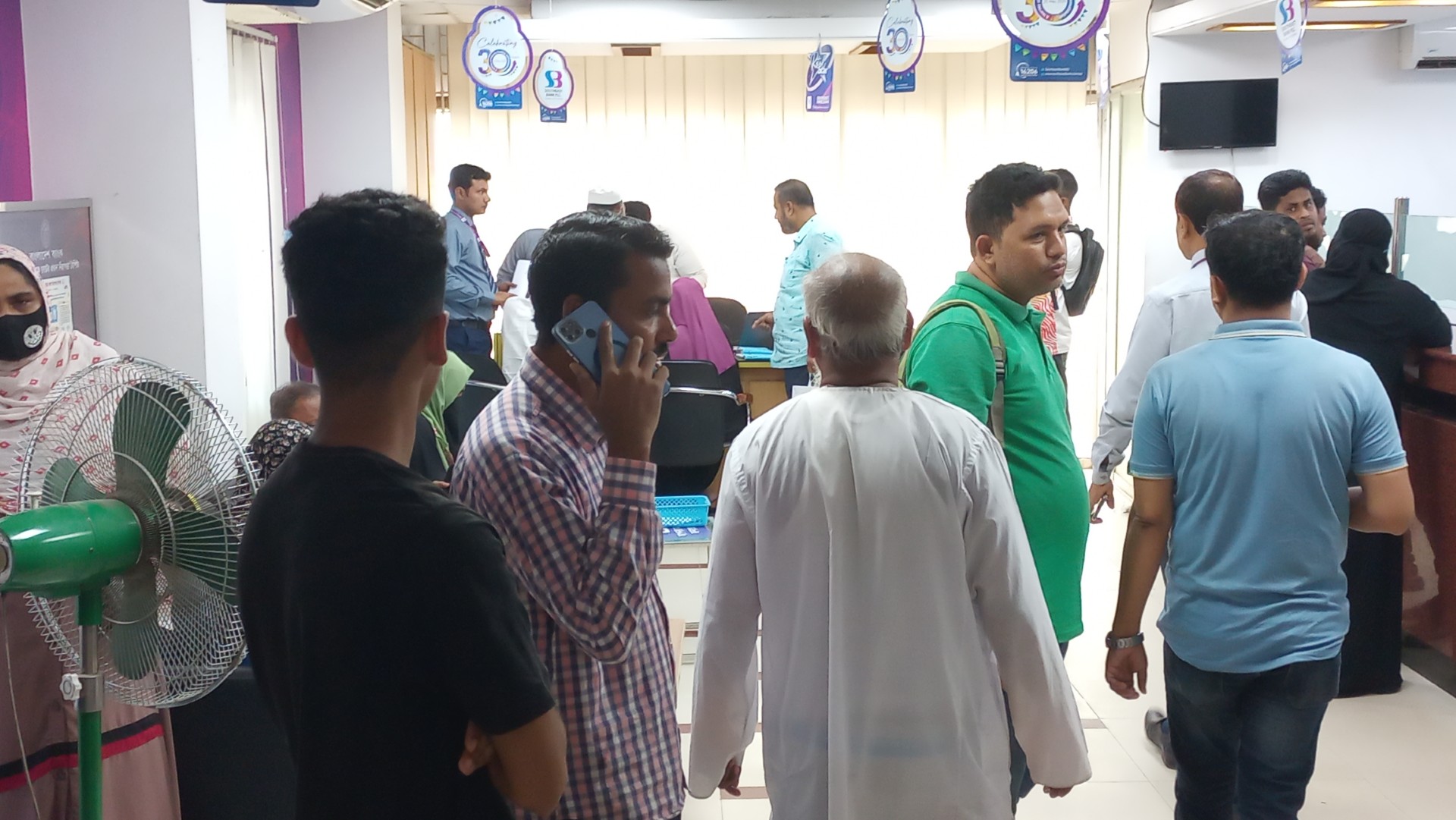 thumbnail_1000405218