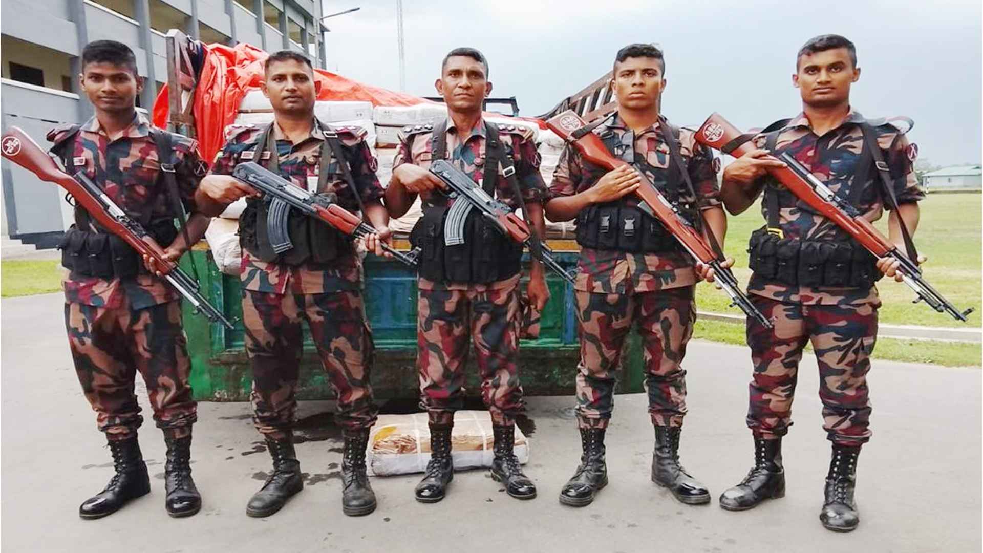 হবিগঞ্জে ১ কোটি ১৪ লাখ টাকার ভারতীয় পণ্য জব্দ