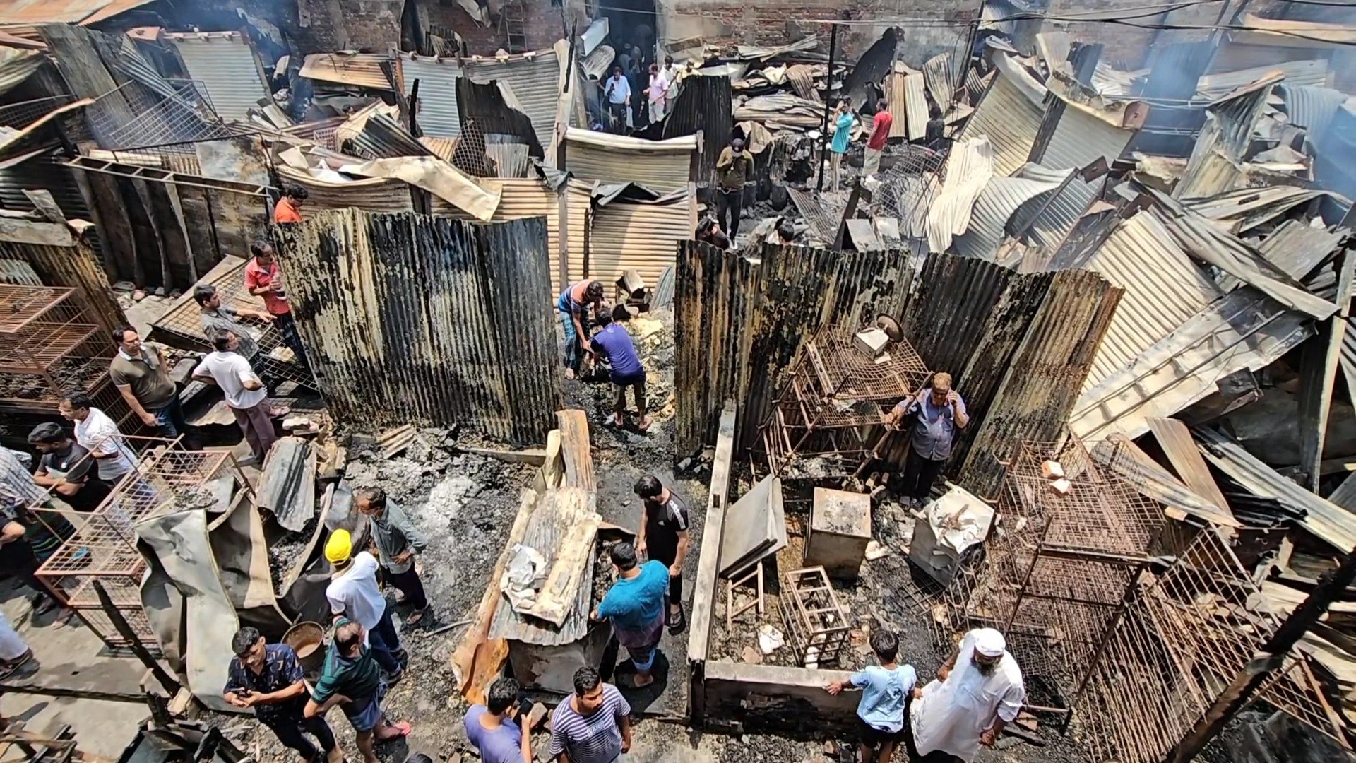 thumbnail_ফুটেজ-(১)_ক্ষতিগ্রস্ত_ঘটনাস্থল_-_মুন্সিগঞ্জ_16.05.2025(2)