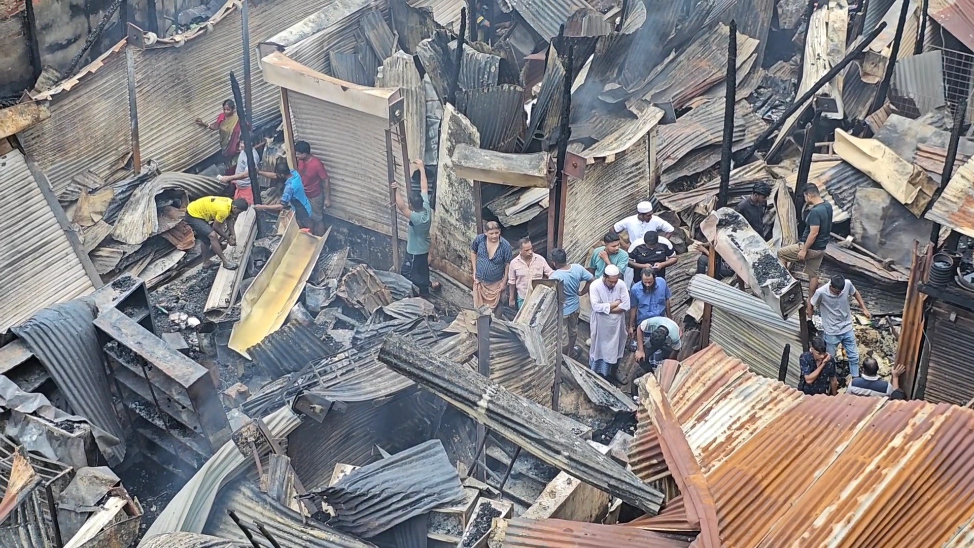 thumbnail_ফুটেজ-(১)_ক্ষতিগ্রস্ত_ঘটনাস্থল_-_মুন্সিগঞ্জ_16.05.2025(5)