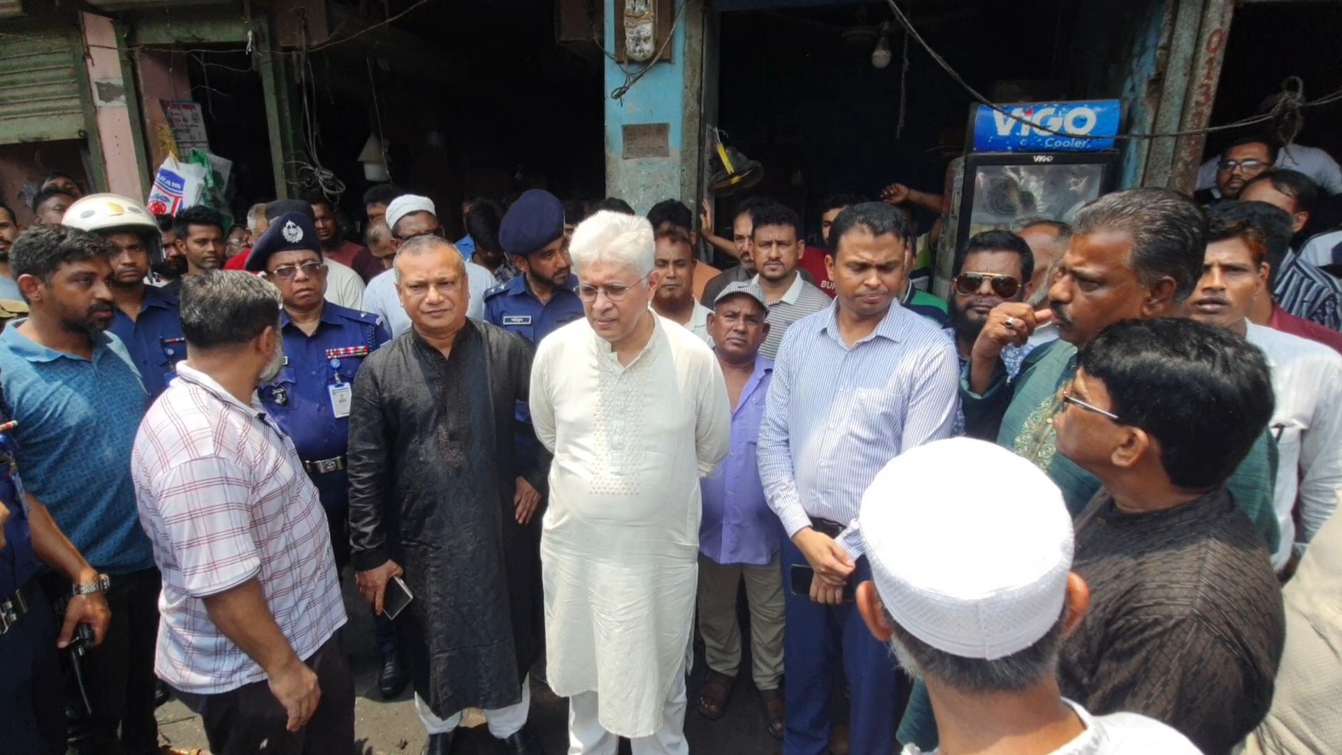 thumbnail_ফুটেজ-(২)_শিল্প_উপদেষ্টার_পরিদর্শন_-_মুন্সিগঞ্জ_16.05.2025(3)