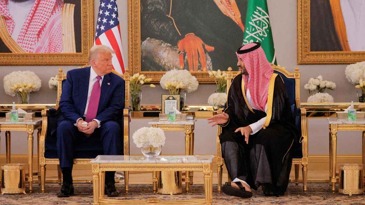 সৌদি যুবরাজের সঙ্গে ট্রাম্পের বৈঠক, লক্ষ্য বিশাল অর্থনৈতিক চুক্তি