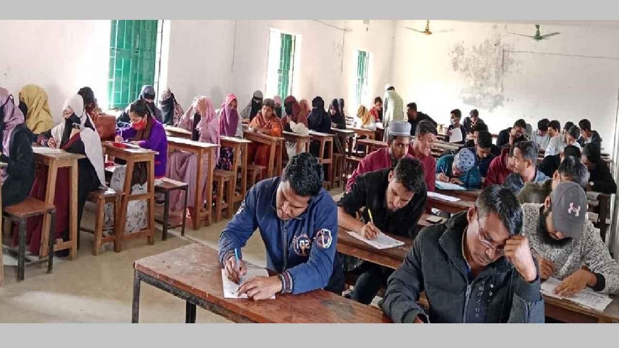 ফ্রিল্যান্সিং প্রশিক্ষণ নিয়ে আয়ের সুযোগ, পাবেন ভাতাও
