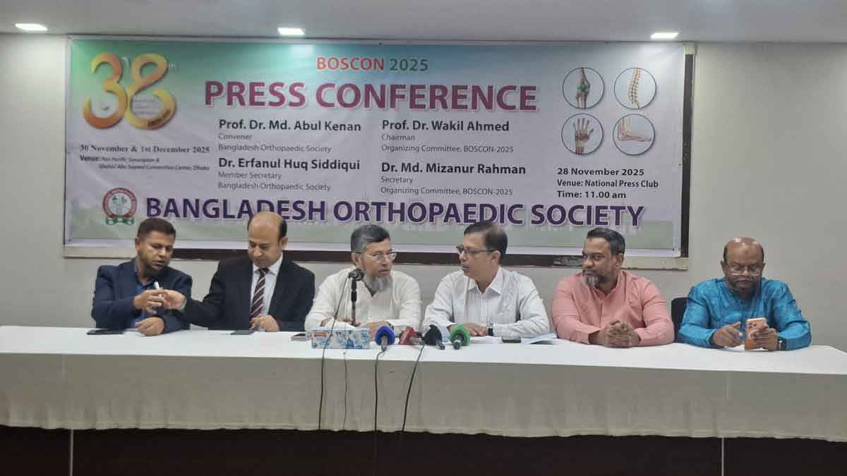 টাইফয়েড হলেও রোগীরা বিদেশে চলে যাচ্ছে, সচেতনতার পরামর্শ