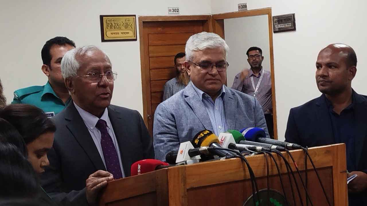 আগামী সপ্তাহ থেকে বিদেশে ব্যালট পাঠানো শুরু করবে ইসি