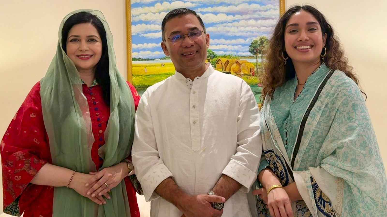 জন্মদিনে স্ত্রী-কন্যাকে সঙ্গে নিয়ে যে বার্তা দিলেন তারেক রহমান