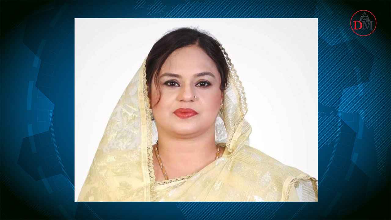 দুর্গাপুর উপজেলার সাবেক চেয়ারম্যান ঝুমাসহ গ্রেফতার ৭