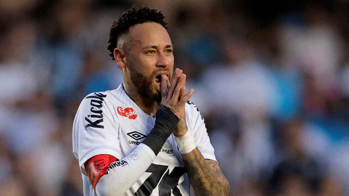 চোট কাটিয়ে মাঠে ফিরলেন নেইমার, সমতার গোলের অ্যাসিস্ট