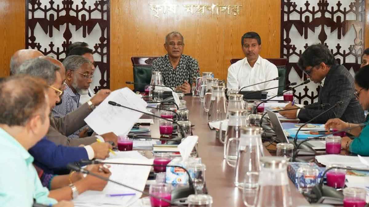 শাহজালাল বিমানবন্দরের ই-গেট খুলে দেওয়া হয়েছে: স্বরাষ্ট্র উপদেষ্টা