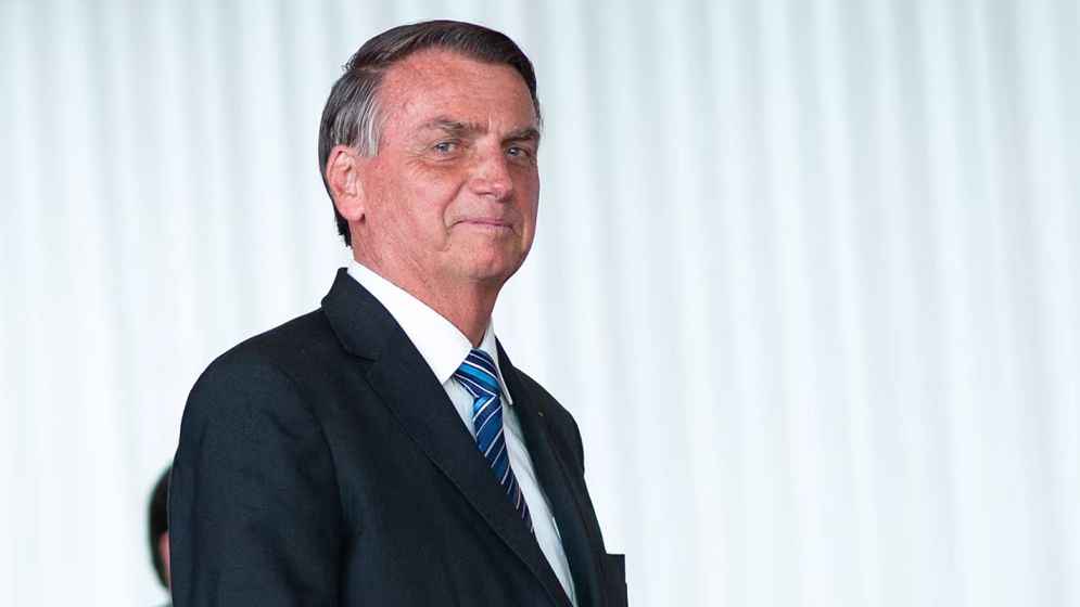 অভ্যুত্থান চেষ্টার অভিযোগে বলসোনারোকে গ্রেফতার