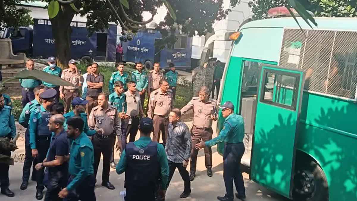 দুই মামলায় ১৩ সেনা কর্মকর্তা ট্রাইব্যুনালে