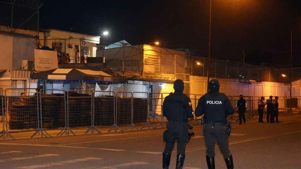 ইকুয়েডরে কারাগারে সহিংস দাঙ্গায় নিহত ৩১