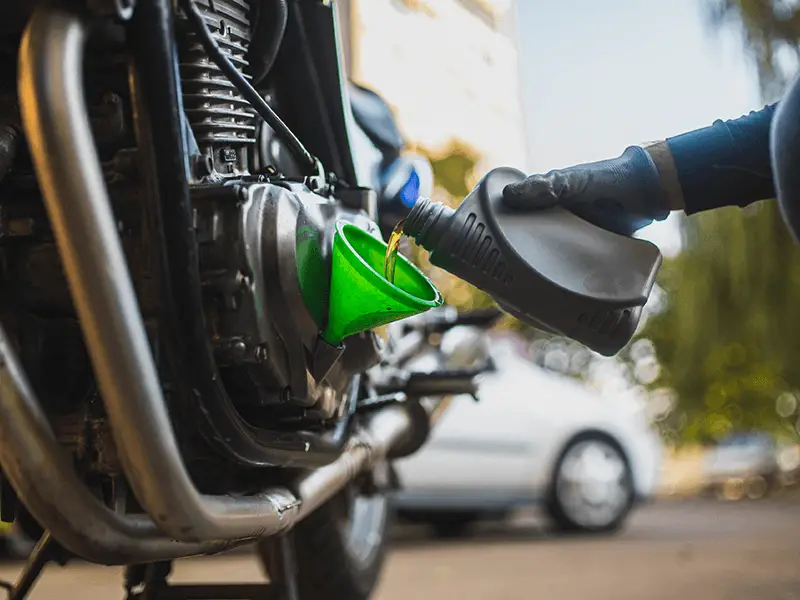 Image-1-How-to-Change-Engine-Oil-in-Bikes