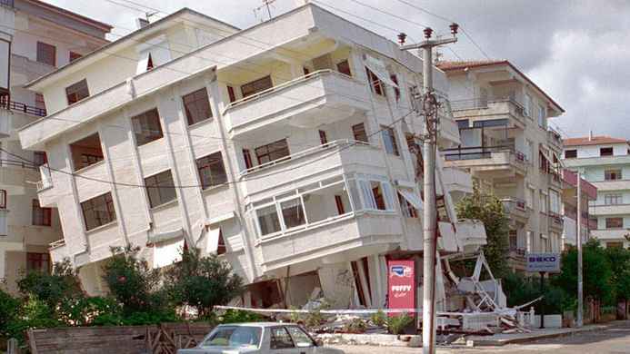 শক্তিশালী ভূমিকম্পের পর টানা কয়েকদিন আফটার শক হতে পারে