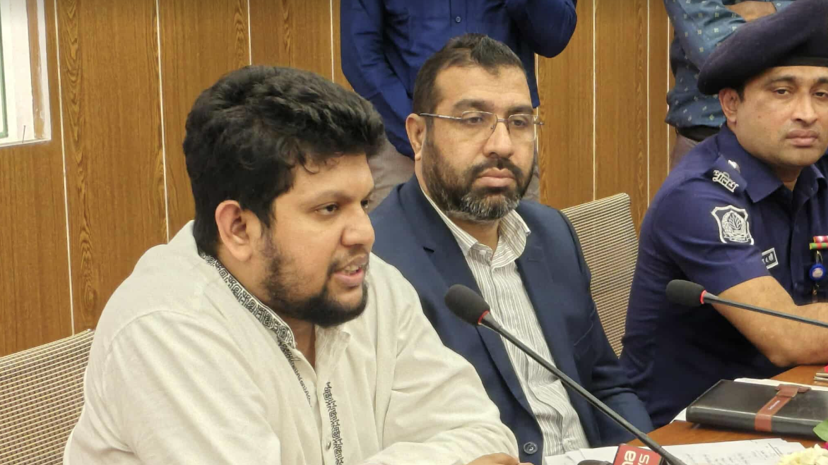 আগামী সপ্তাহে শেখ হাসিনার বিচার হবে: মাহফুজ