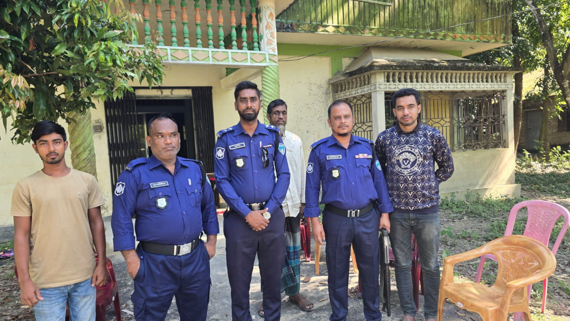 আন্তর্জাতিক অপরাধ ট্রাইব্যুনালের চেয়ারম্যানের বাড়িতে নিরাপত্তা জোরদার 