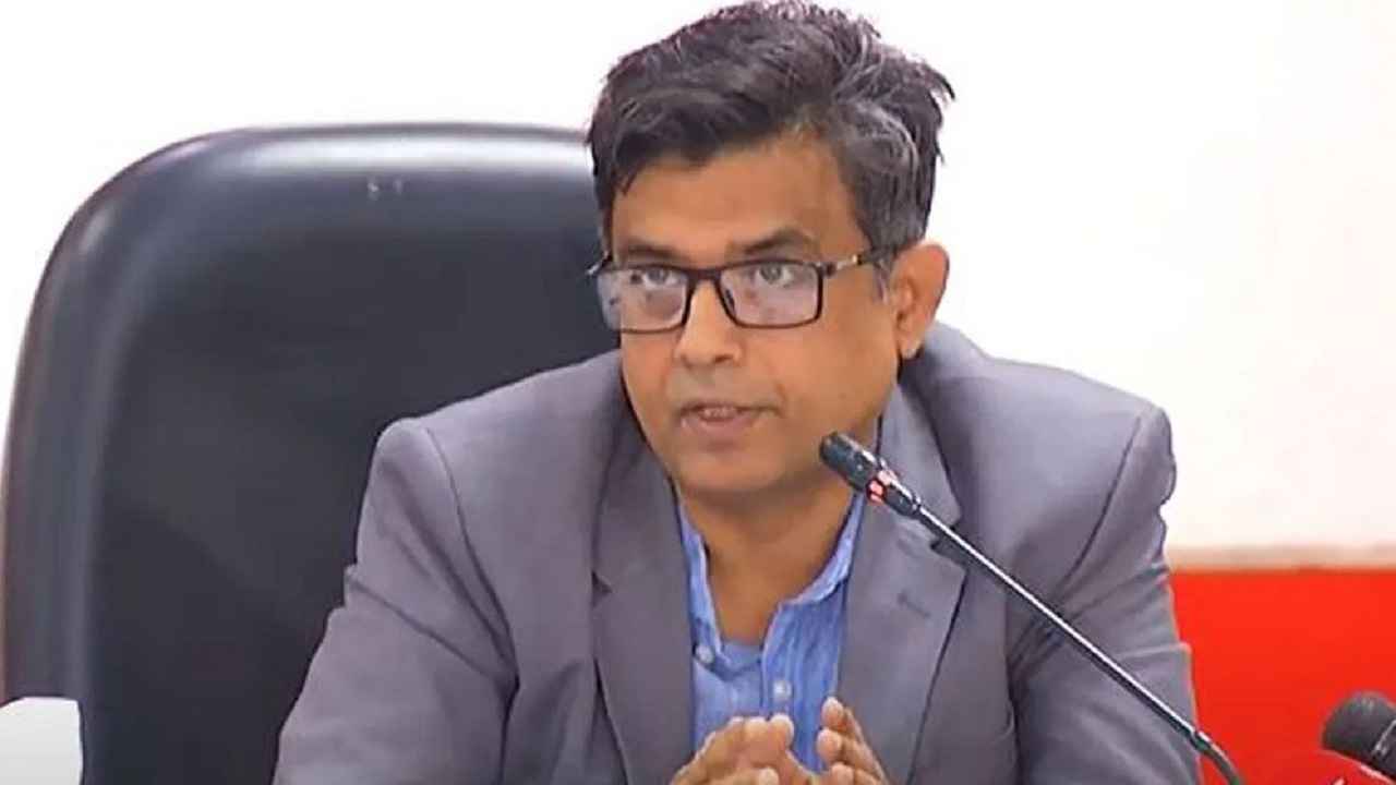 তারেক রহমানের দেশে ফিরতে সরকারের পক্ষ থেকে কোনো বাধা নেই: প্রেস সচিব