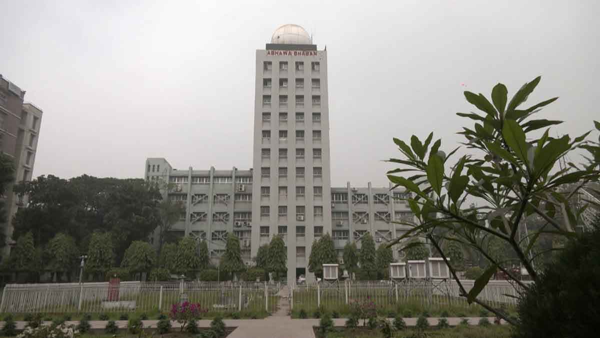 সকালে ঢাকার তাপমাত্রা নেমে এসেছে ১৮ ডিগ্রিতে