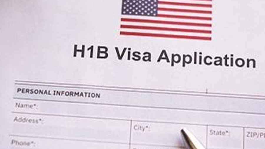 যুক্তরাষ্ট্রে বিদেশি দক্ষ শ্রমিকদের ভিসা বন্ধের প্রস্তাব