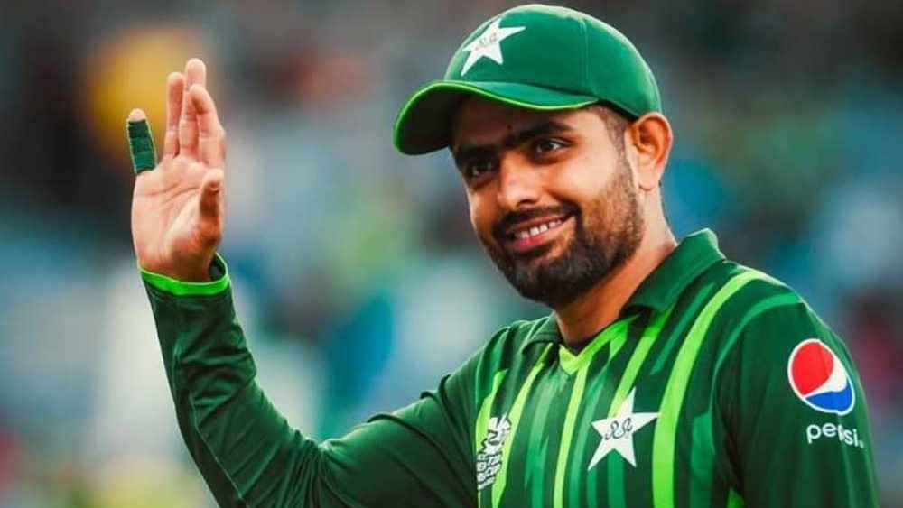 ওয়ানডে ক্যারিয়ারে অনন্য মাইলফলকের দ্বারপ্রান্তে বাবর আজম