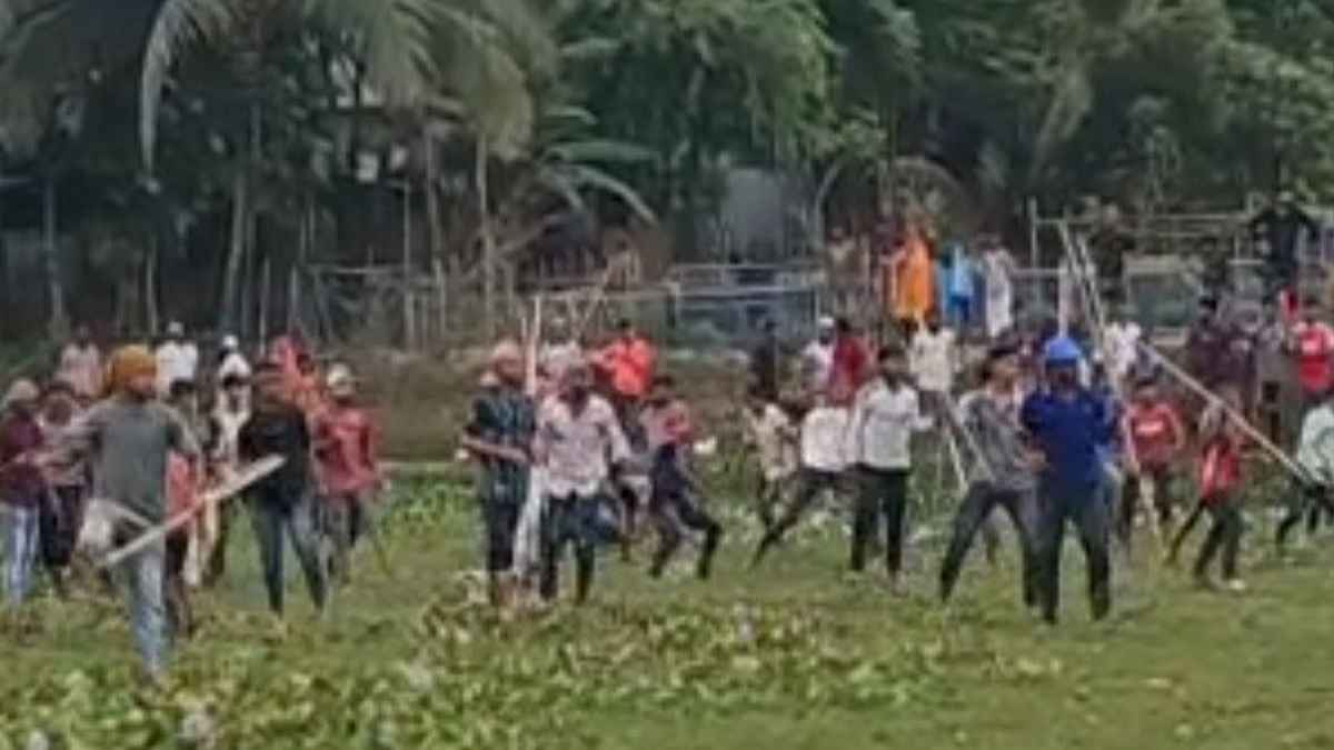 সরাইলে দুই পক্ষের সংঘর্ষে আহত ১৫