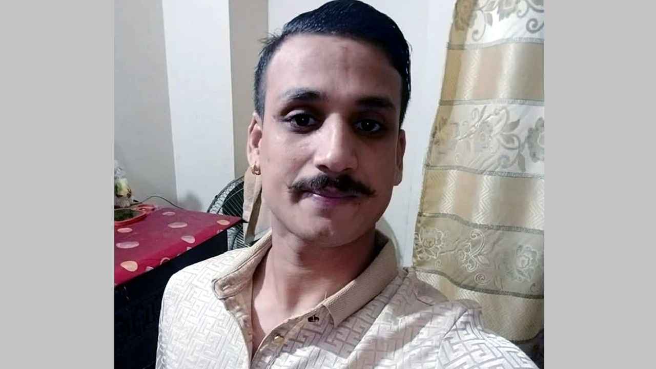 জেনেভা ক্যাম্পে শীর্ষ সন্ত্রাসী বুনিয়া সোহেলকে গণপিটুনি ও কুপিয়ে আহত