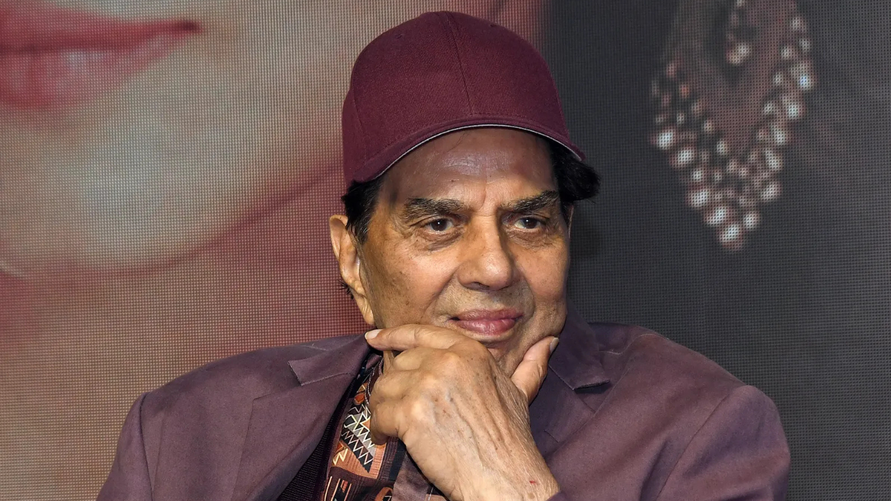 হাসপাতালে অভিনেতা ধর্মেন্দ্র, জানা গেল কারণ