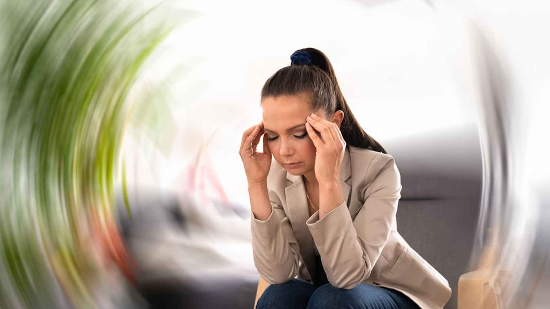 ভূমিকম্পের পর মাথা ঘোরায় কেন? 