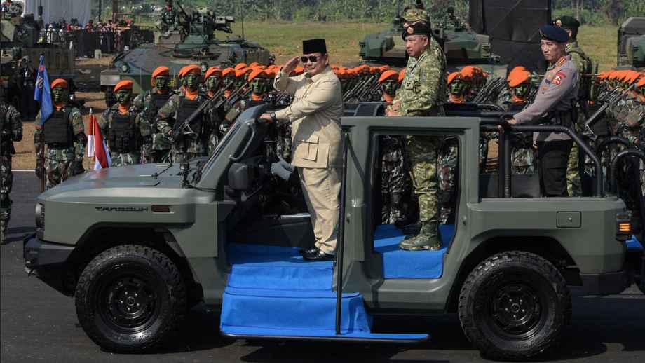 গাজায় পাঠাতে ইন্দোনেশিয়ার ২০ হাজার সেনা প্রস্তুত