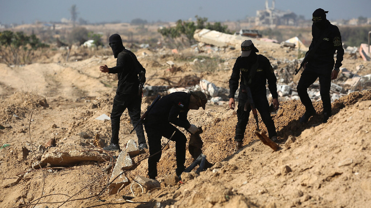 গাজায় সুড়ঙ্গ থেকে বেরিয়ে আসা ৬ হামাস যোদ্ধাকে হত্যা করল ইসরায়েল