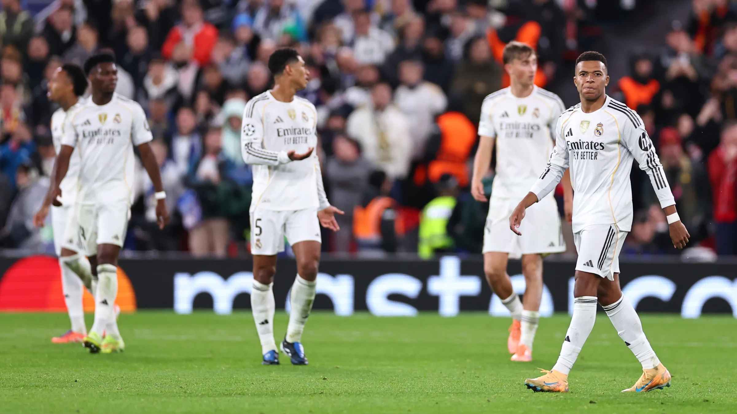 লিভারপুলের কাছে হেরে যা বললেন রিয়ালের কোচ আলোনসো