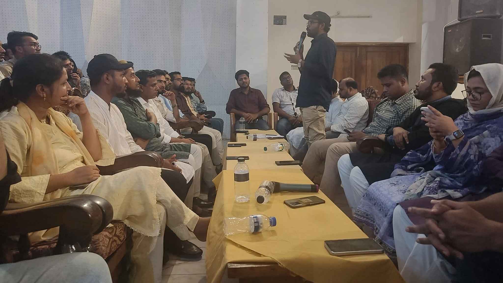 নির্বাচন কমিশনের গঠন ও কর্মকাণ্ডে নিরপেক্ষতার অভাব স্পষ্ট: হাসনাত