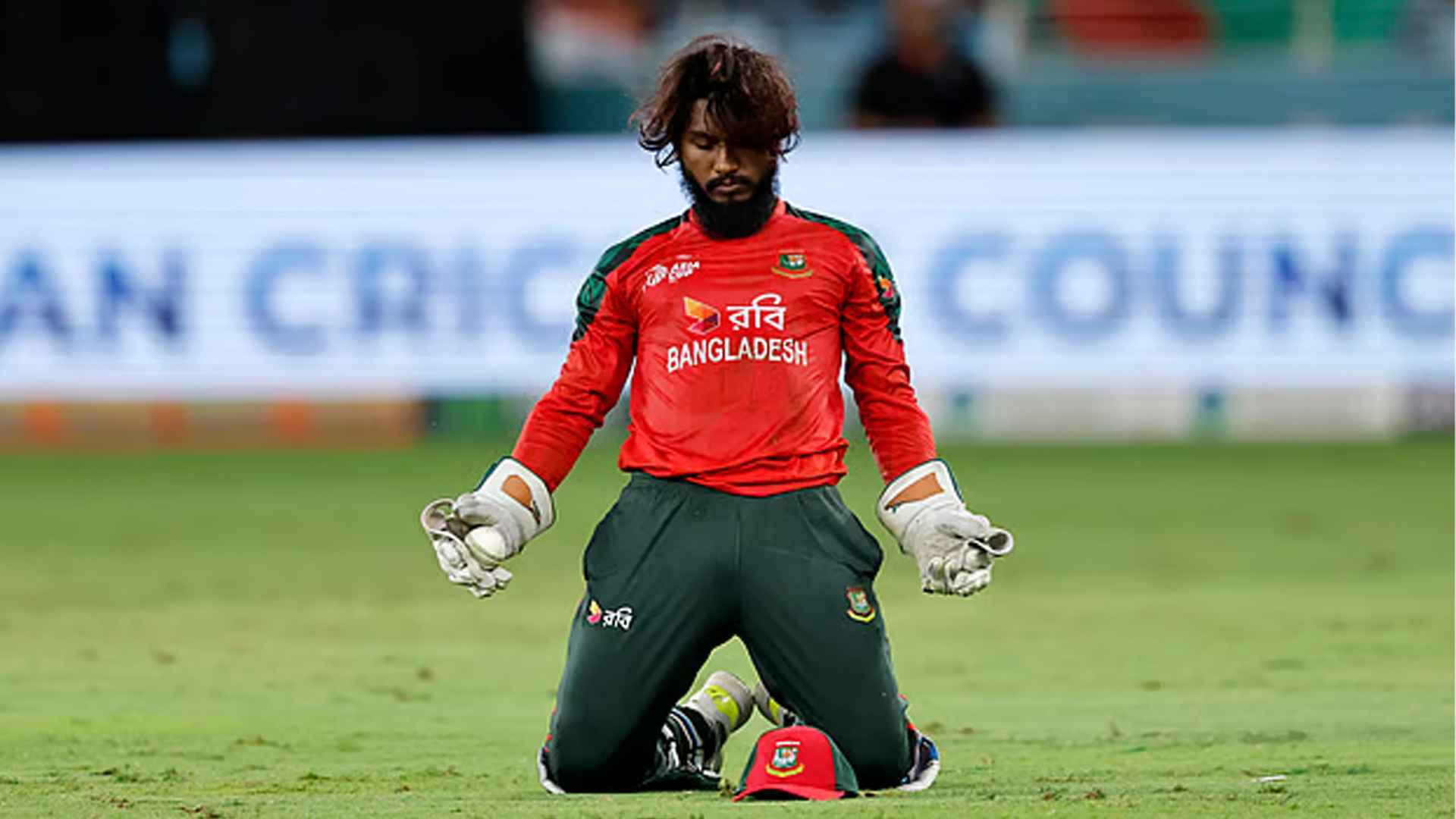 কিপিংয়ের সিদ্ধান্ত জাকেরের, ভেটো দিয়েছিলেন সালাউদ্দিন