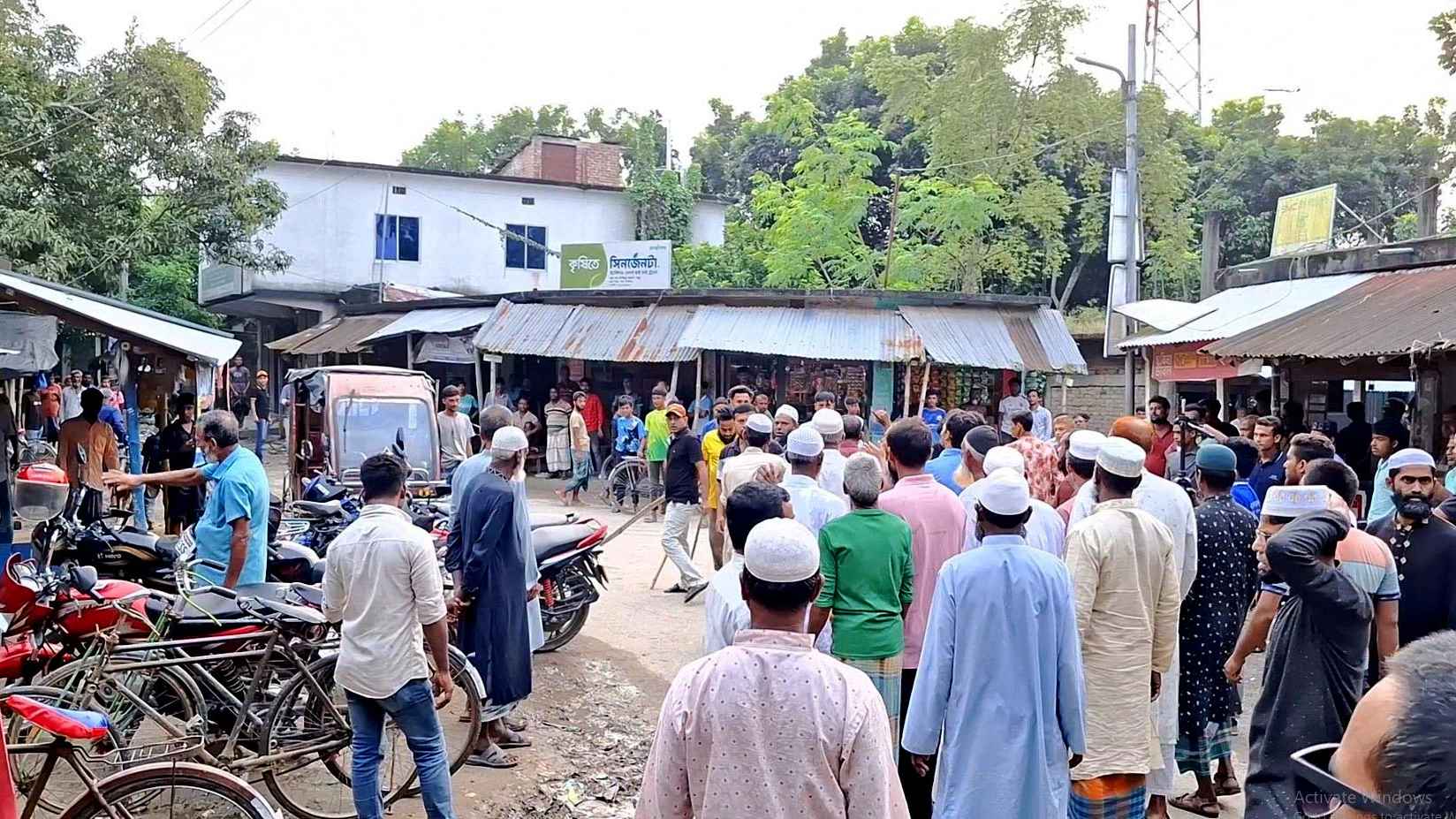 ঝিনাইদহে জামায়াত-বিএনপির পাল্টাপাল্টি সমাবেশ, পুলিশ মোতায়েন