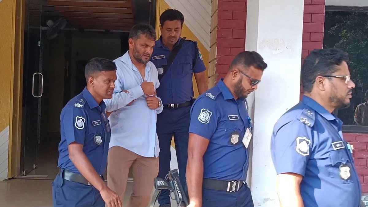 ঝিনাইদহে যুবলীগ নেতাকে পিটিয়ে পুলিশে দিল জনতা