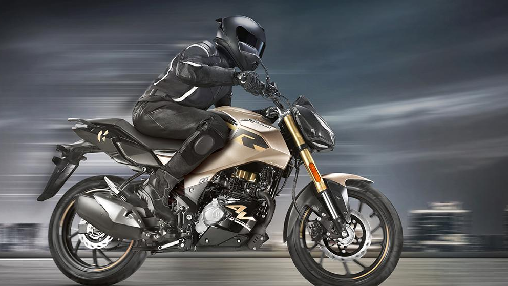 হিরোর নতুন এক্সট্রিম মোটরসাইকেলে গাড়ির মতো ক্রুজ কন্টোল ফিচার