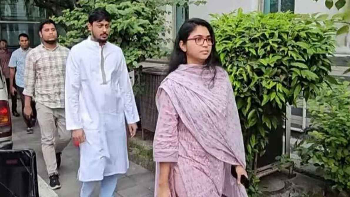 ‘হাসিনার ফাঁসি না হওয়া পর্যন্ত আল্লাহ যেন খালেদা জিয়াকে বাঁচিয়ে রাখেন’