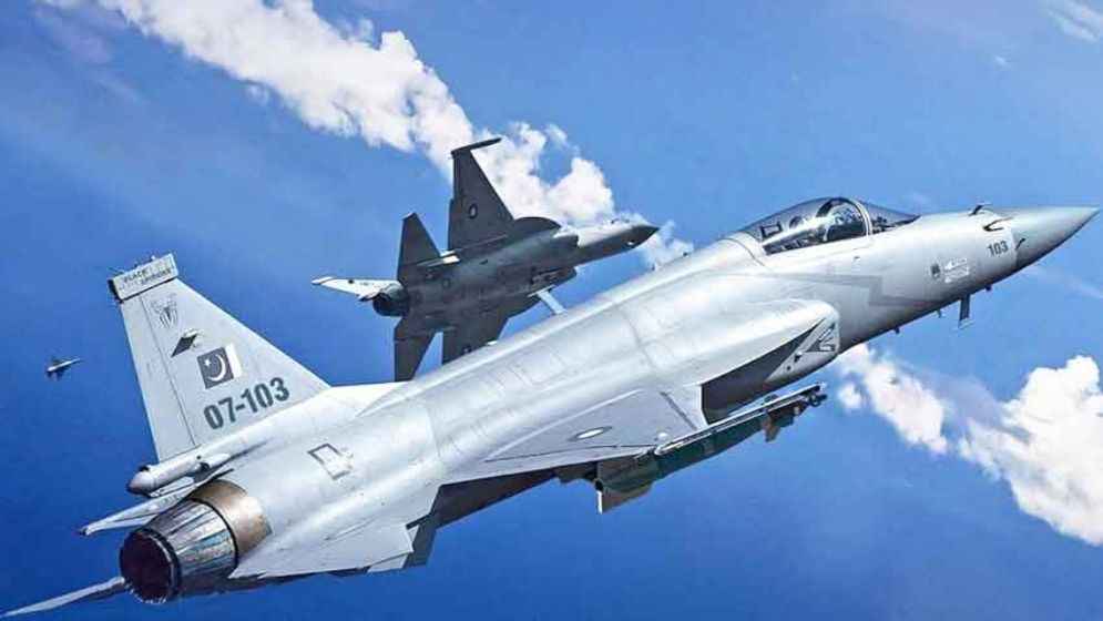তেজস বিধ্বস্ত হওয়ায় চাহিদা বাড়ল পাকিস্তানি যুদ্ধবিমানের